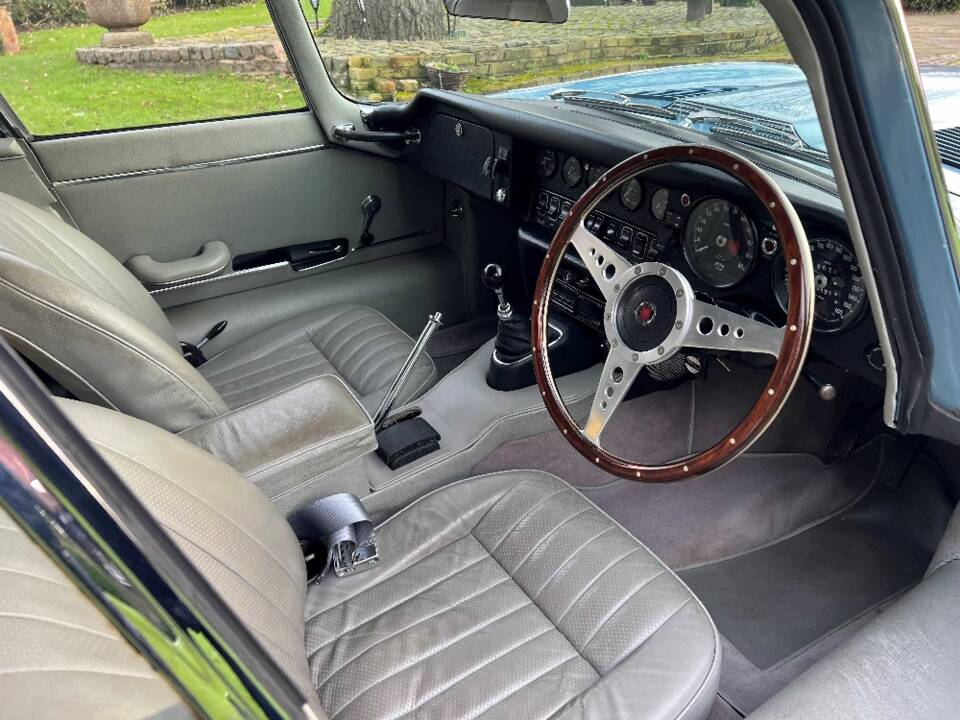 Bild 13/26 von Jaguar E-Type (1970)