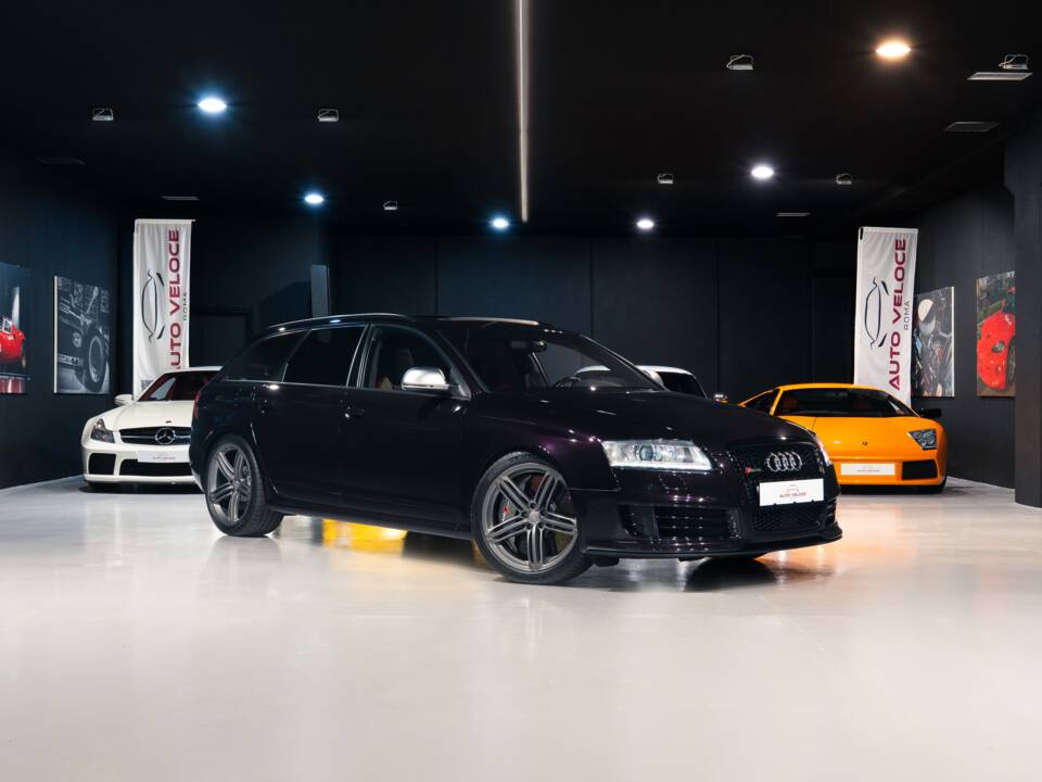 Imagen 4/36 de Audi RS6 Avant (2010)