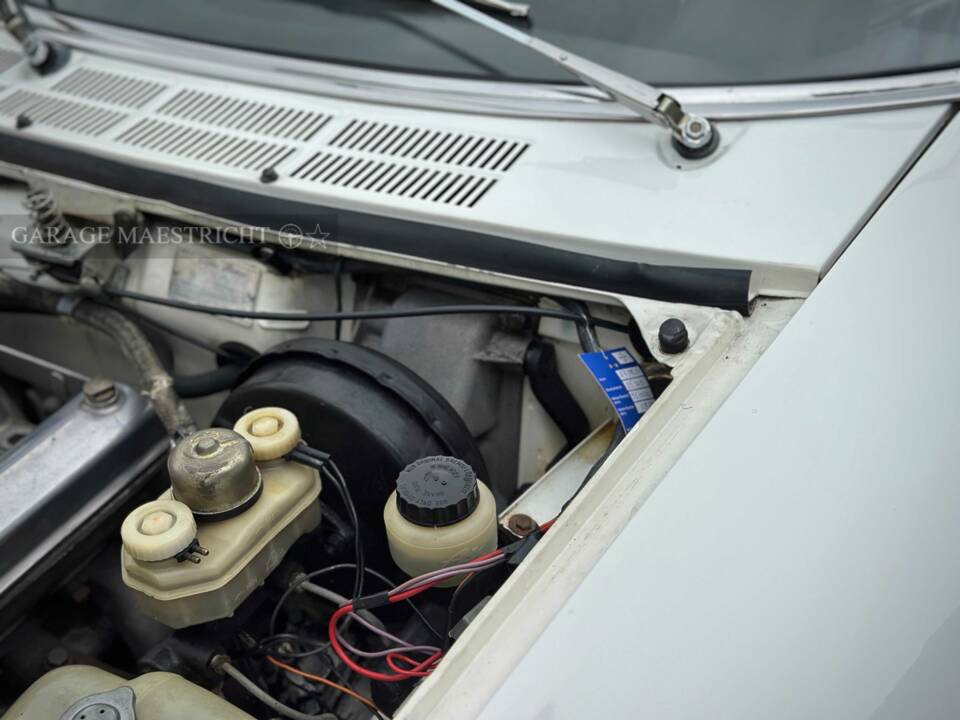 Image 34/95 of Alfa Romeo 2000 Spider Veloce (1980)