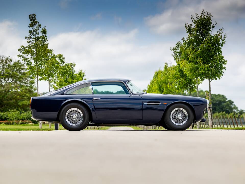 Imagen 12/50 de Aston Martin DB 4 (1959)