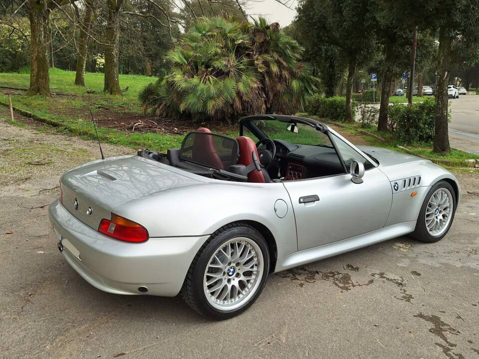 Bild 4/19 von BMW Z3 2.8i (1999)