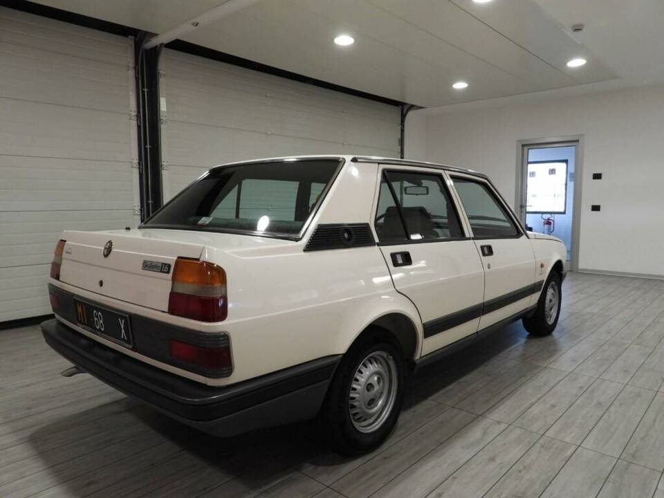 Bild 4/14 von Alfa Romeo Giulietta 1.6 (1985)