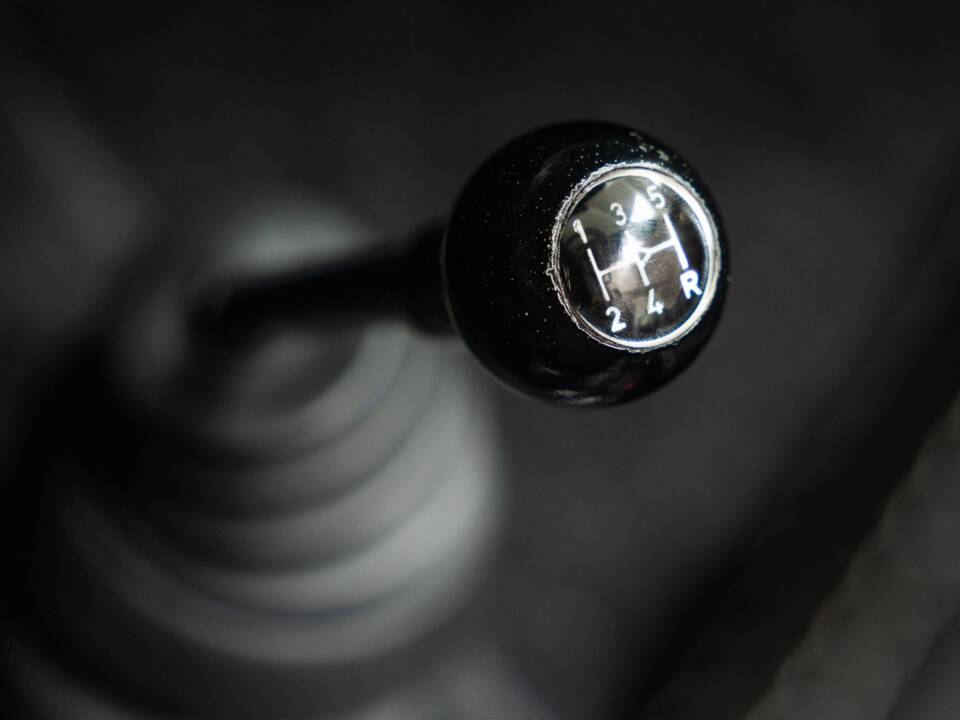 Image 16/41 de Porsche 911 2.4 E (1973)
