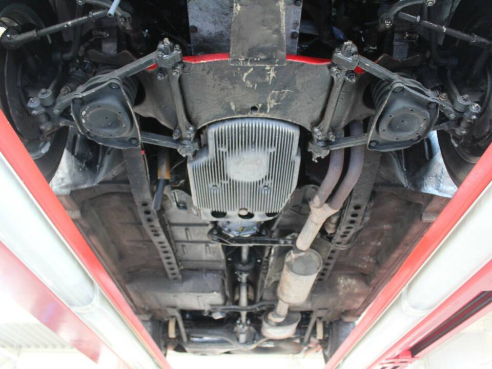 Image 39/50 of Alfa Romeo 2600 Spider (1962)