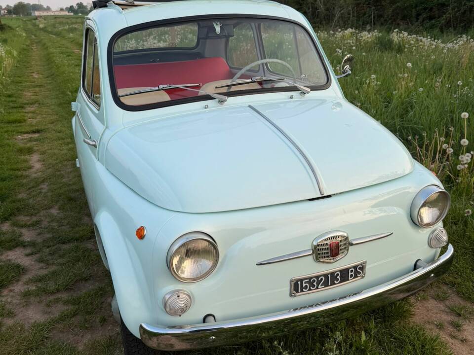 Image 30/63 de FIAT 500 D (1964)