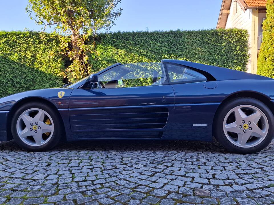 Immagine 34/37 di Ferrari 348 GTS (1994)