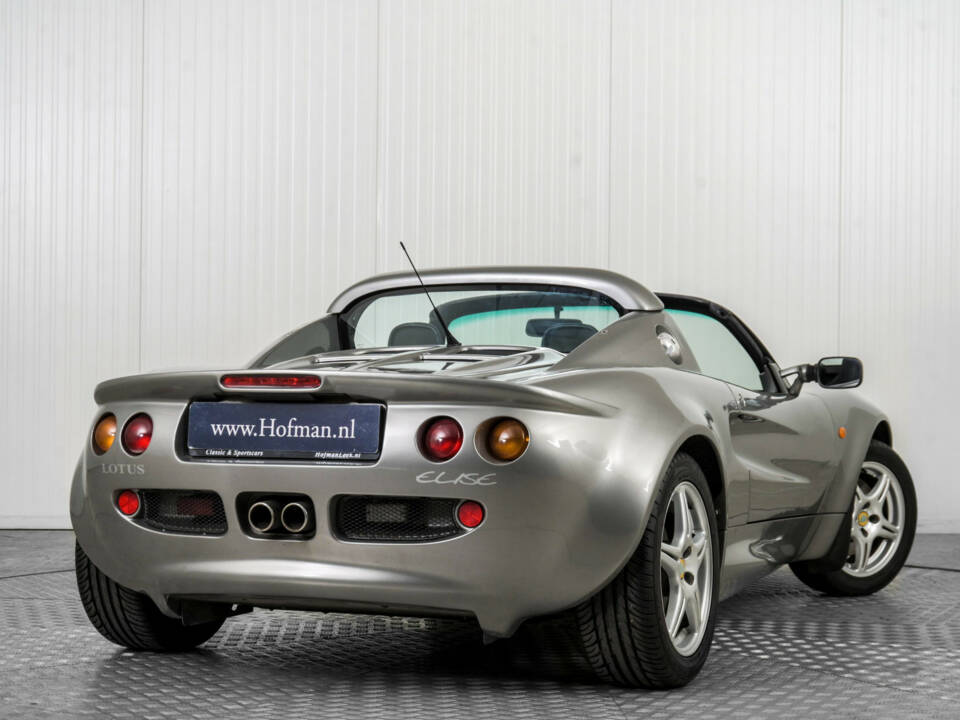 Image 37/50 of Lotus Elise 111 (1998)