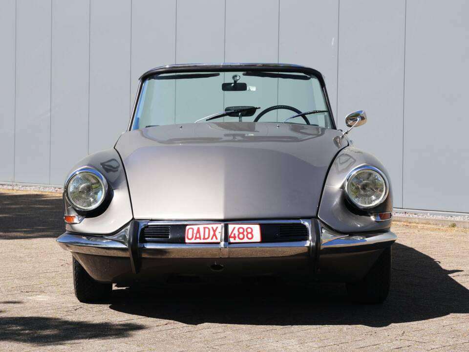 Bild 11/39 von Citroën DS 21 Chapron (1966)