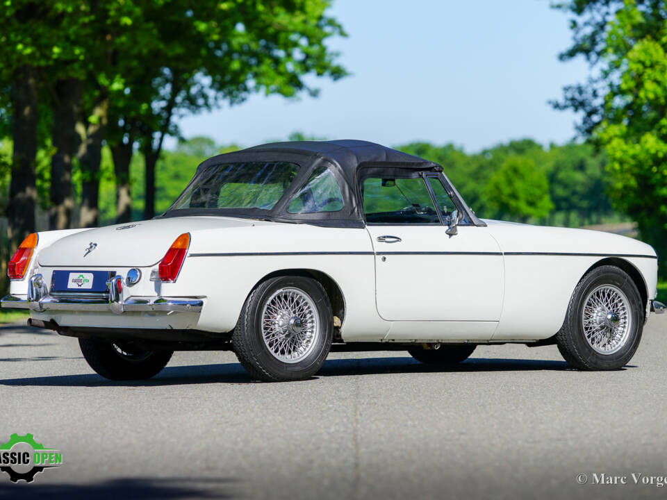 Bild 36/47 von MG MGB (1970)