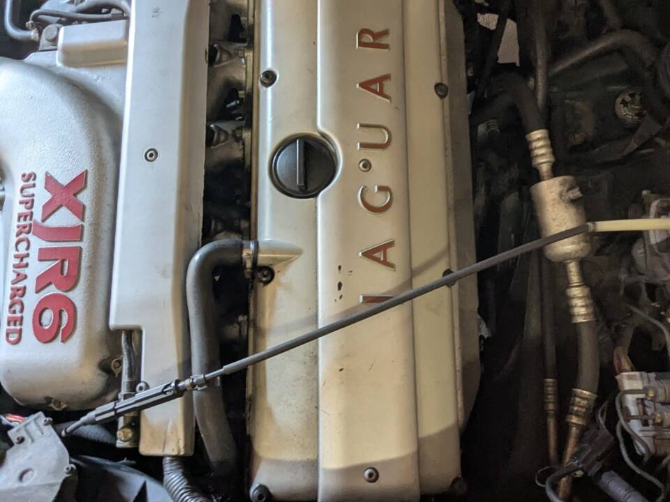 Image 36/64 of Jaguar XJR 4.0 Supercharged (1995)