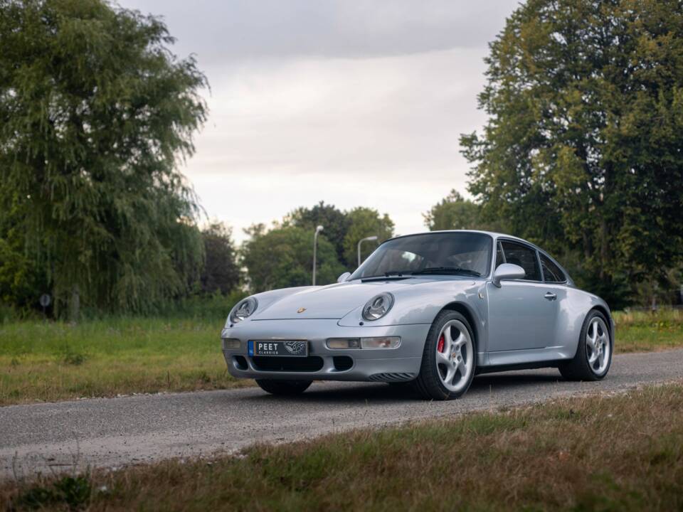 Afbeelding 1/19 van Porsche 911 Carrera 4S (1998)