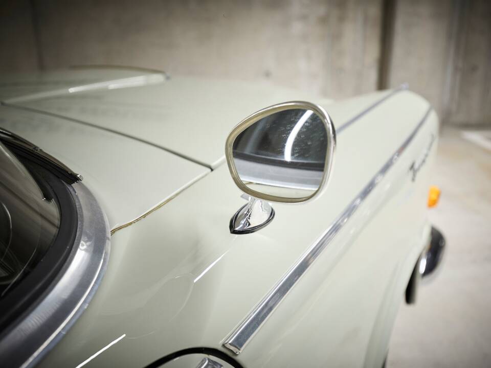 Image 31/96 de Borgward P 100 2.3 Litre (1960)