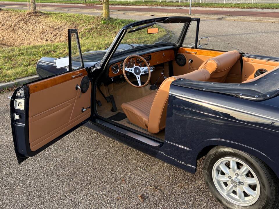 Immagine 4/27 di Triumph Vitesse 2-liter Mk II (1970)