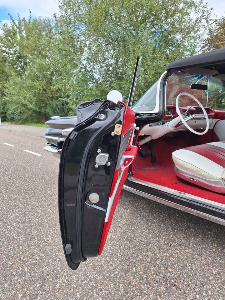 Afbeelding 44/66 van Oldsmobile Super 88 (1959)