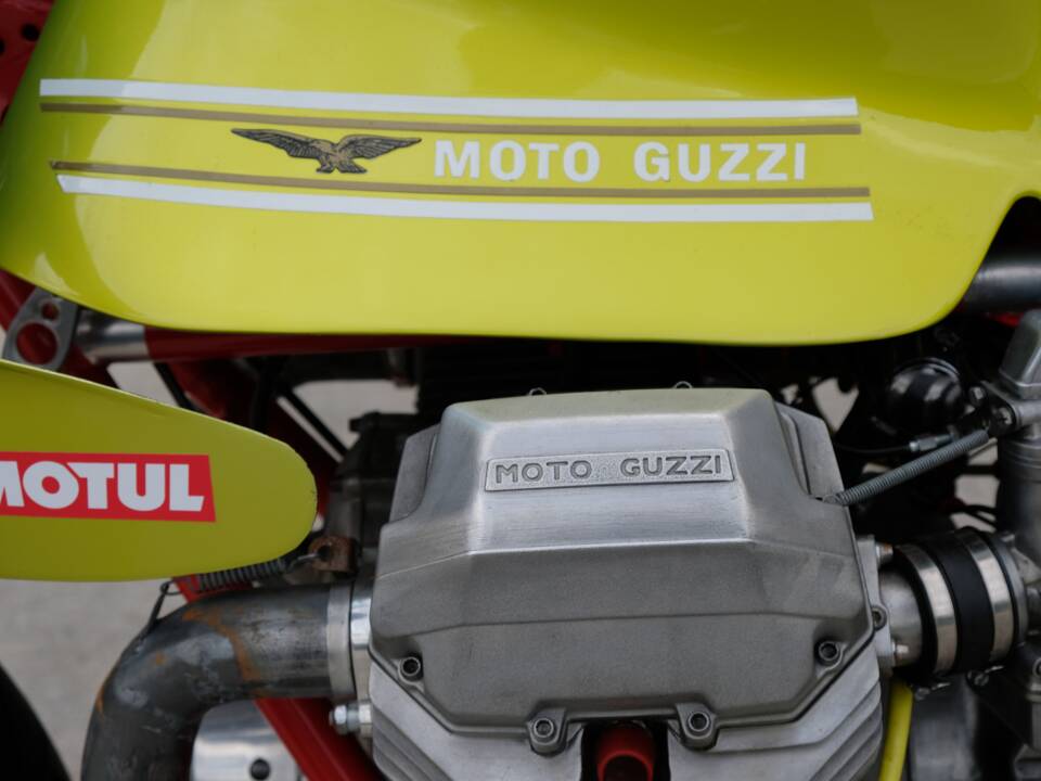 Image 4/39 of Moto Guzzi 1000 SP II (1985)