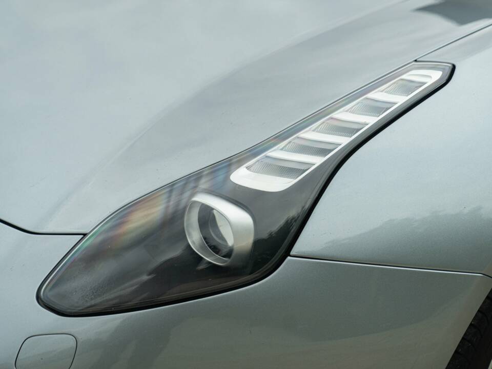 Bild 34/50 von Ferrari California T (2014)