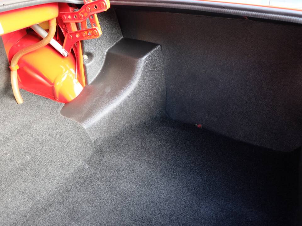 Image 70/75 de Volvo 240 (1986)