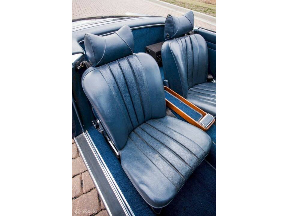 Bild 20/33 von Mercedes-Benz 280 SL (1969)