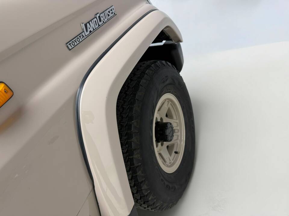 Immagine 22/24 di Toyota Land Cruiser LJ73 (1991)