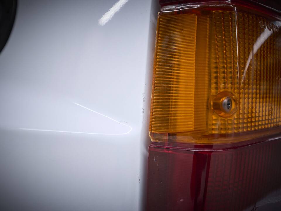 Image 4/93 of Lancia Delta HF Integrale Evoluzione I (1992)