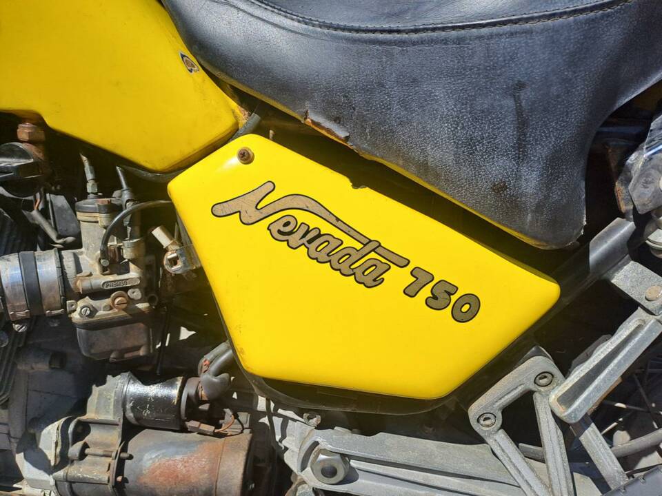Bild 22/31 von Moto Guzzi Nevada 750 (1997)
