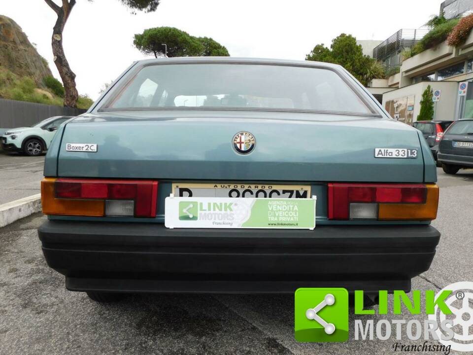 Imagen 4/9 de Alfa Romeo 33 - 1.3 (1986)
