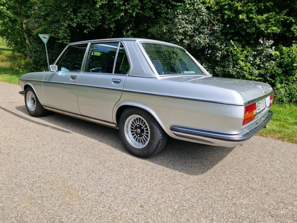 Image 4/23 of BMW 3,0 Si (1973)