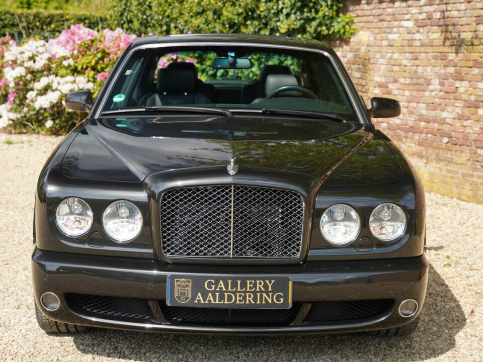 Image 44/50 of Bentley Arnage T (2007)