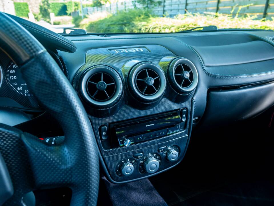 Bild 26/36 von Ferrari F 430 (2005)