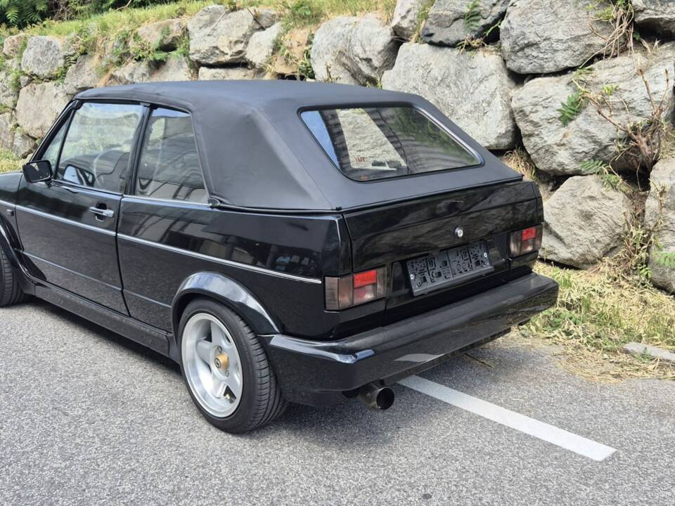 Bild 4/12 von Volkswagen Golf Mk I Convertible 1.8 (1993)