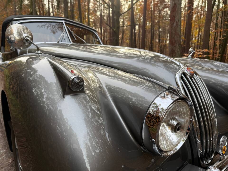 Image 2/25 de Jaguar XK 140 DHC (1956)