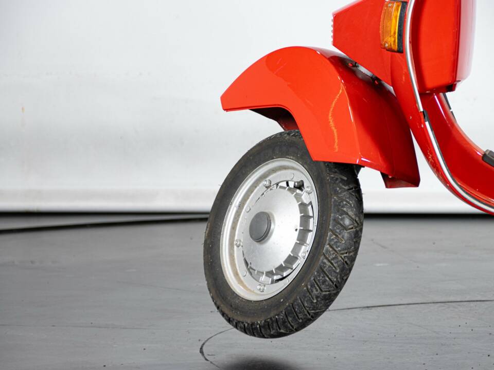 Image 31/34 of Piaggio DUMMY (1982)