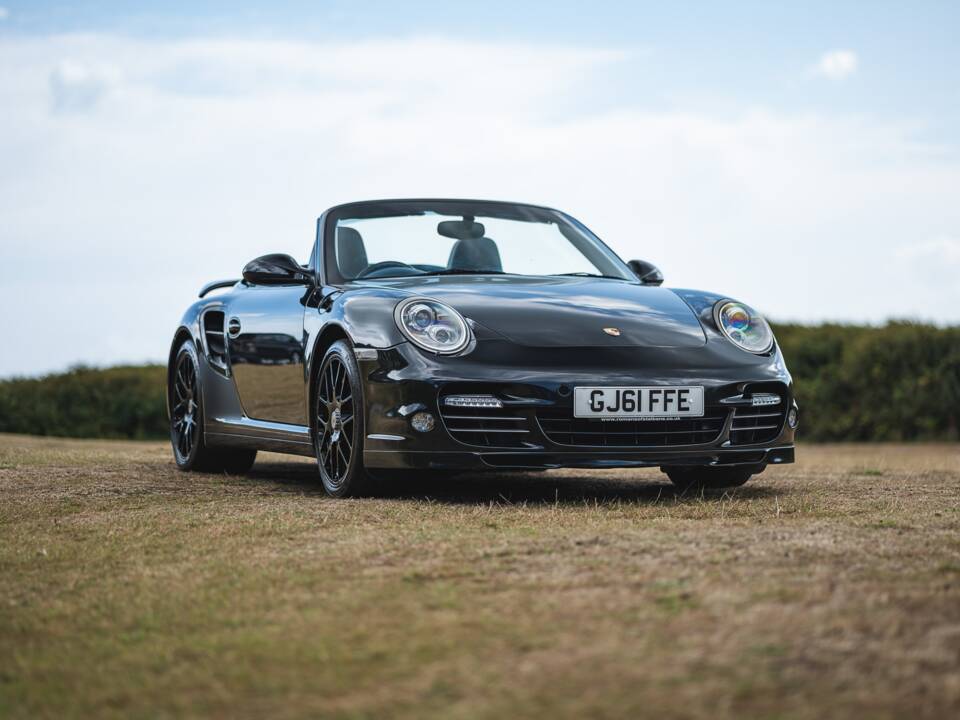 Bild 9/50 von Porsche 911 Turbo S (2011)