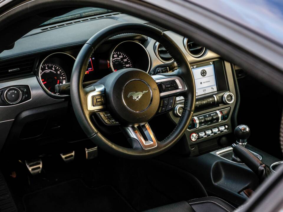 Image 4/38 of Ford Mustang 5.0 (2015)