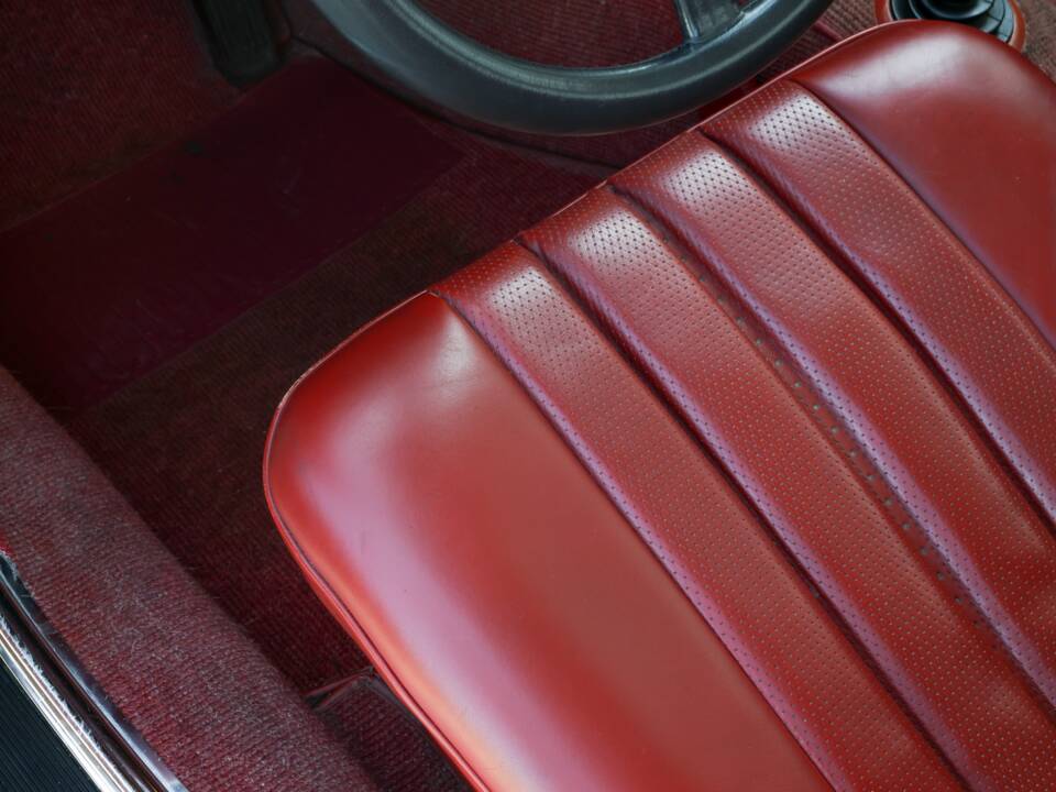 Bild 38/70 von Mercedes-Benz 280 SL (1967)