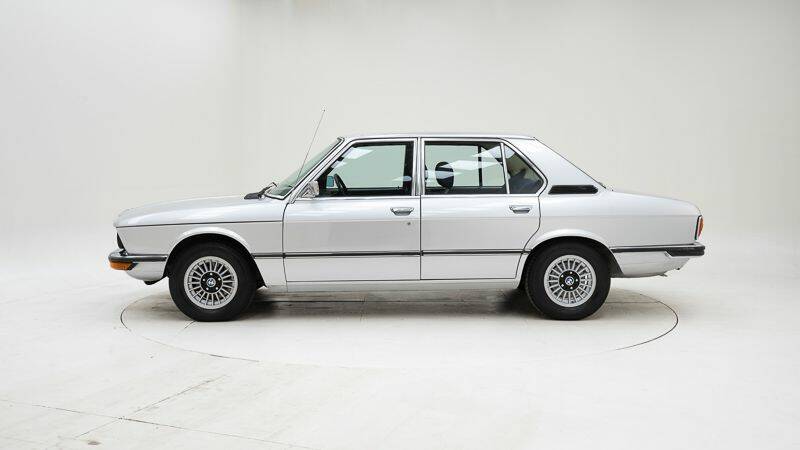 Image 7/15 of BMW 520/6 (1980)