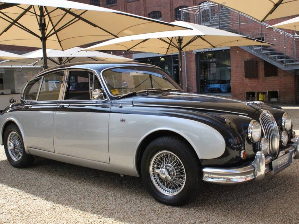Bild 1/19 von Jaguar Mk II 3.8 (1962)