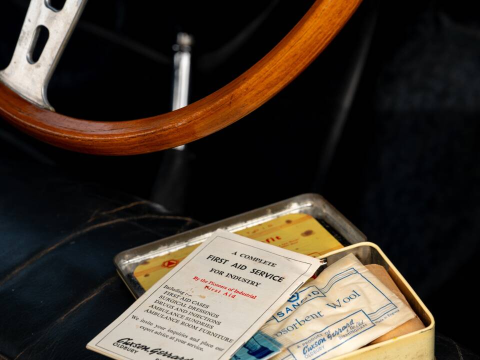 Image 38/46 of Jensen 541 S (1961)