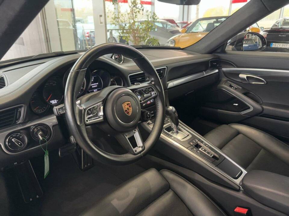 Bild 12/27 von Porsche 911 Turbo (2018)