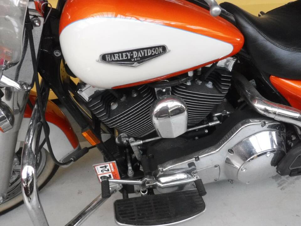 Immagine 12/13 di Harley-Davidson DUMMY (2000)