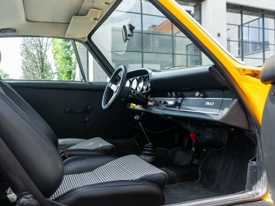 Bild 19/29 von Porsche 911 2.4 E &quot;Ölklappe&quot; (1972)