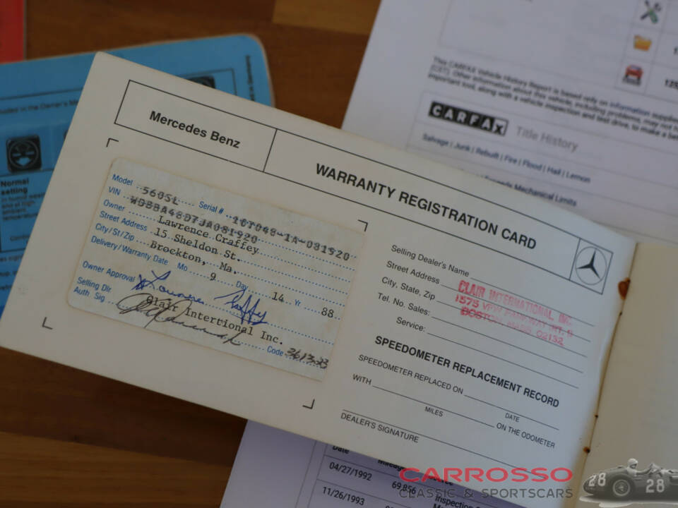 Image 43/50 of Mercedes-Benz 560 SL (1988)