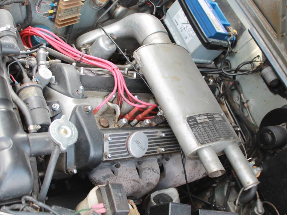 Bild 28/42 von Jaguar 240 (1968)