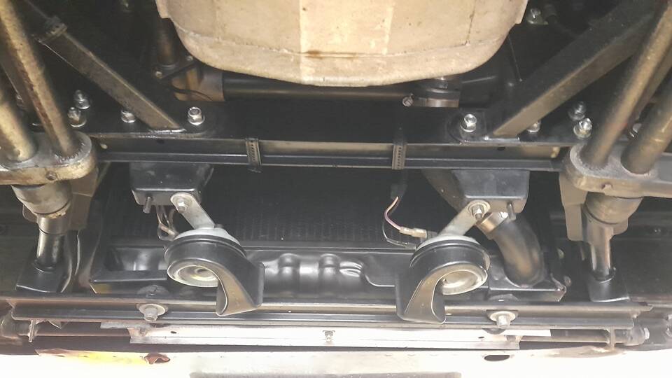 Image 20/24 of Jaguar E-Type (1970)