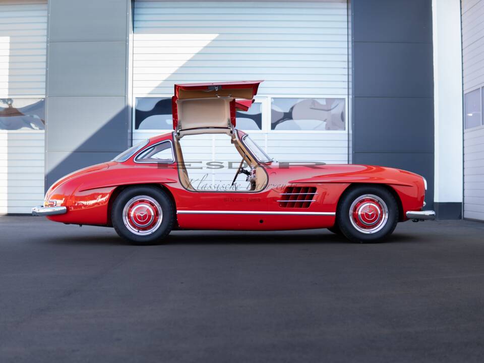 Image 5/49 of Mercedes-Benz 300 SL "Gullwing" (1955)