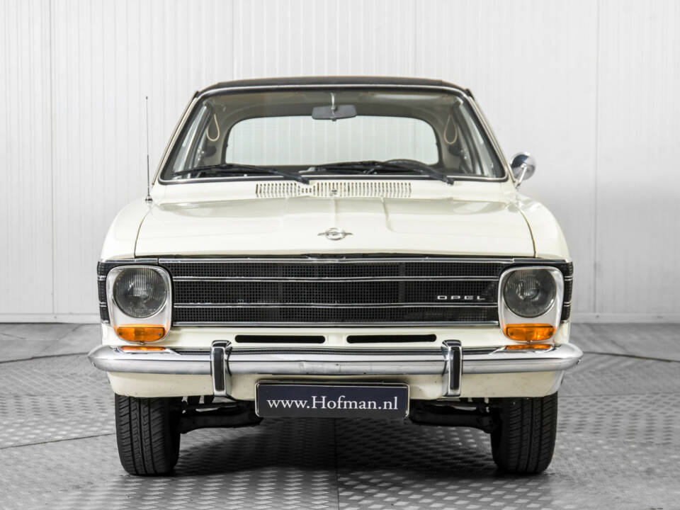 Image 14/50 of Opel Olympia 1700 S (1968)