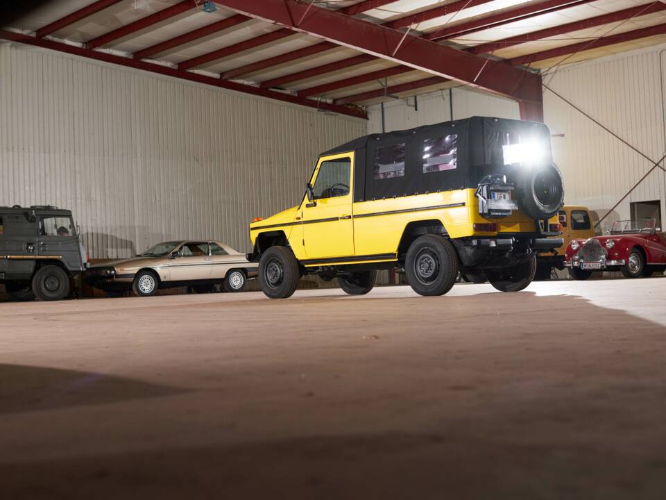 Image 41/43 of Steyr-Puch 230 GE (LWB) (1993)