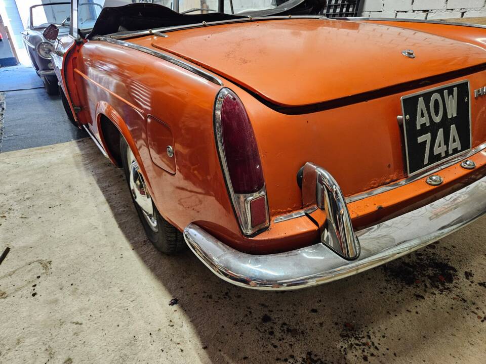 Image 3/9 of FIAT 1500 S (1961)