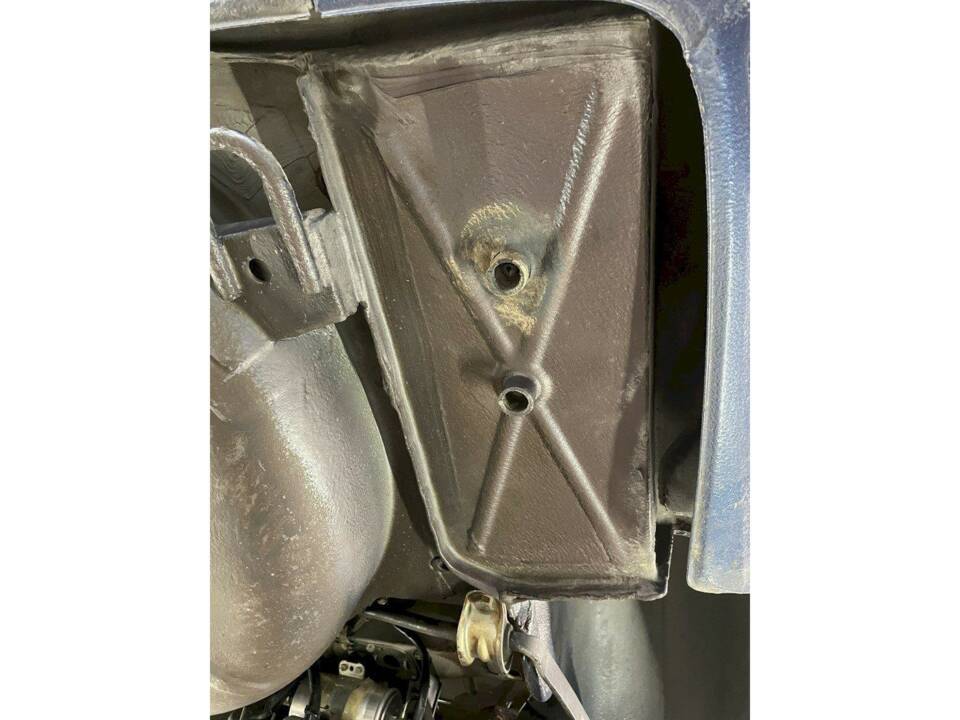 Image 28/36 of Mercedes-Benz 560 SL (1986)