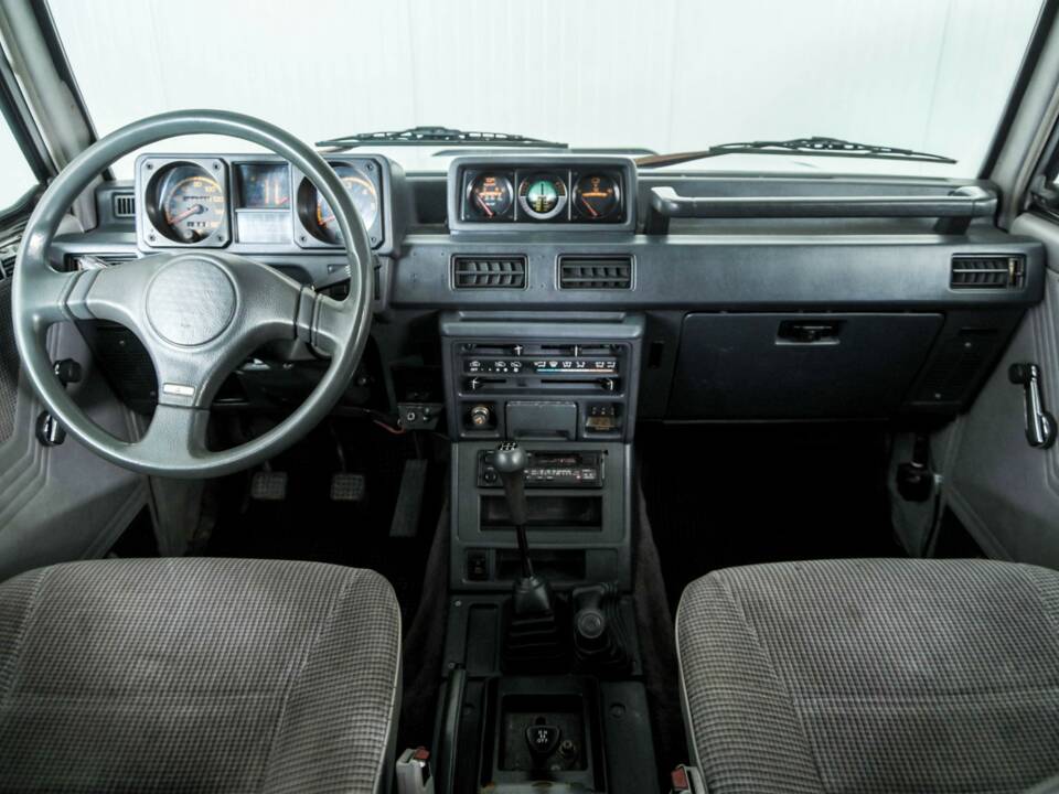 Image 7/50 of Mitsubishi Shogun TD (1987)